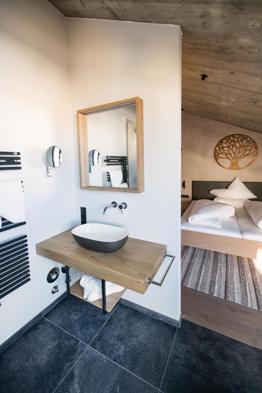 Glanz & Glory Appartements Laengenfeld Екстериор снимка