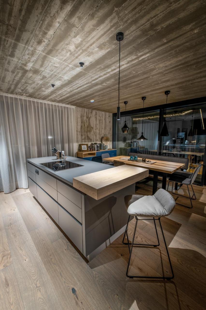 Glanz & Glory Appartements Laengenfeld Екстериор снимка